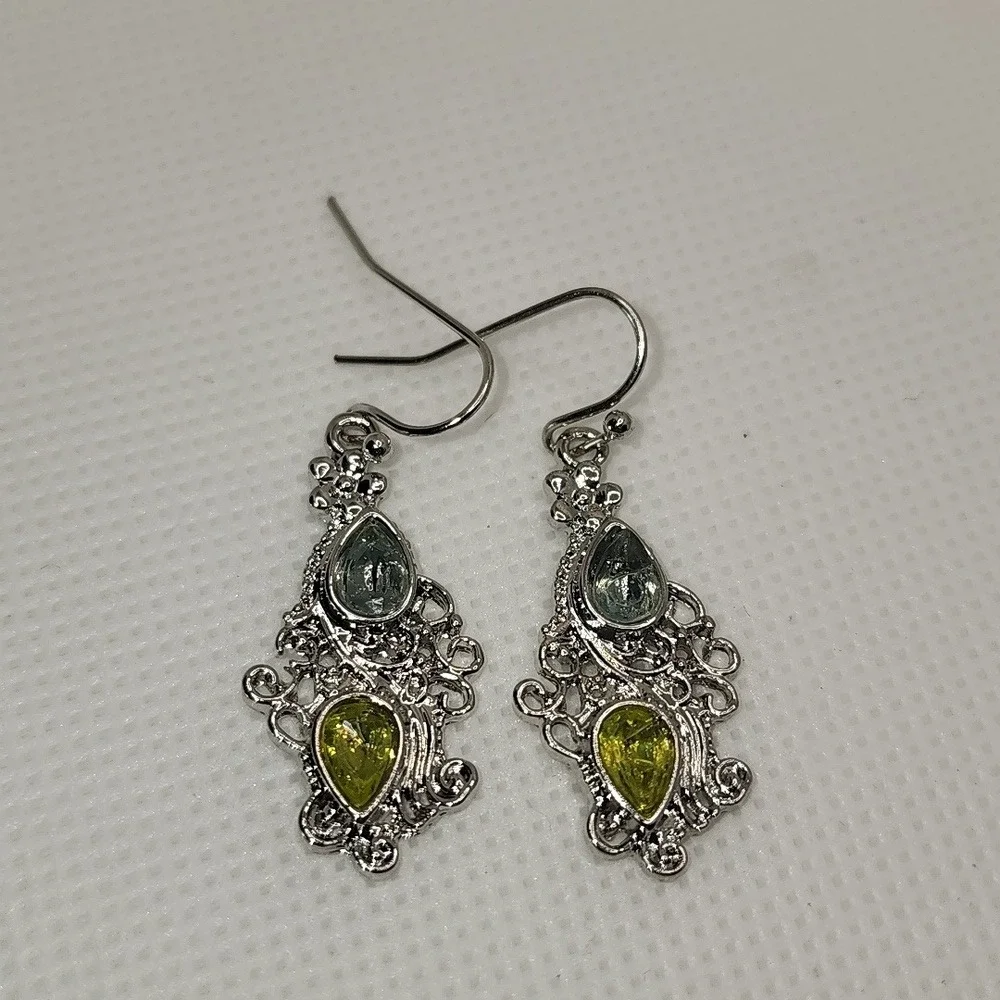 Elegant Silver and Yellow Teardrop Earrings‎